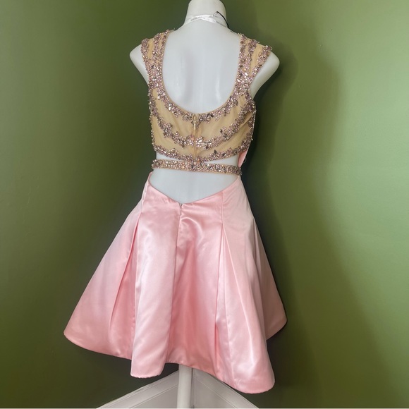 Sherri Hill  50548 blush pink rhinestone cap sleeve  short  dress 10 - Picture 8 of 16